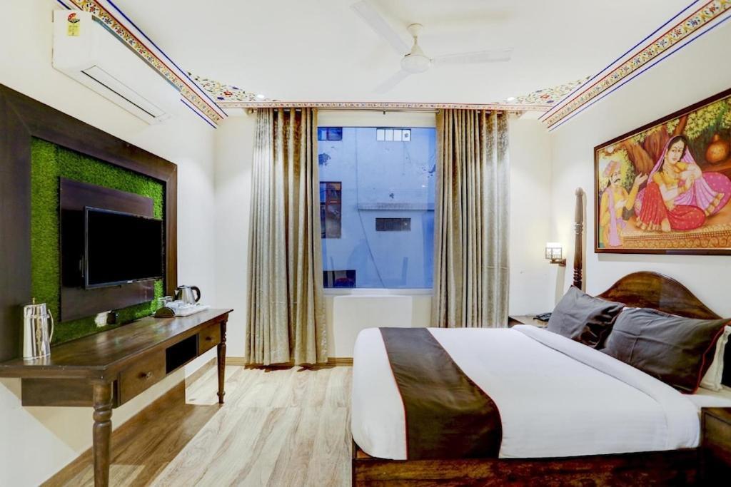The Royal Ville Agra - Family & Corporate Hotel Exterior photo