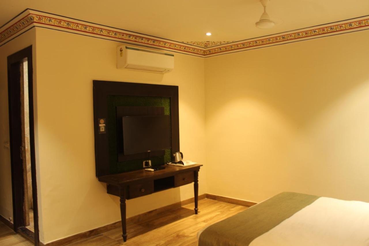 The Royal Ville Agra - Family & Corporate Hotel Exterior photo