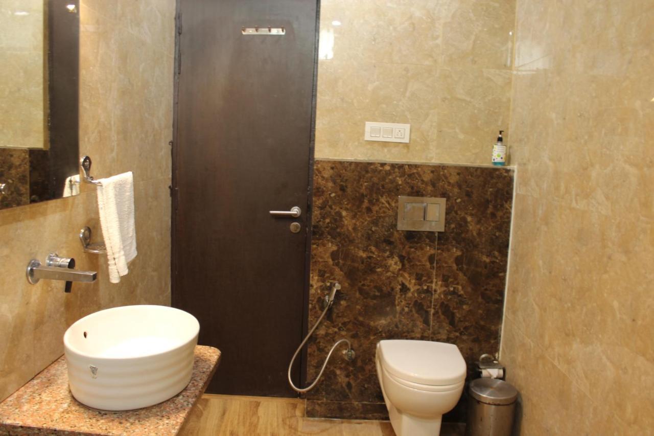 The Royal Ville Agra - Family & Corporate Hotel Exterior photo